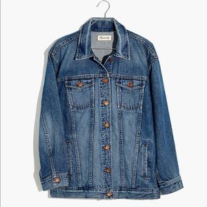 Madewell The Oversized Jean Jacket in Wortham Wash